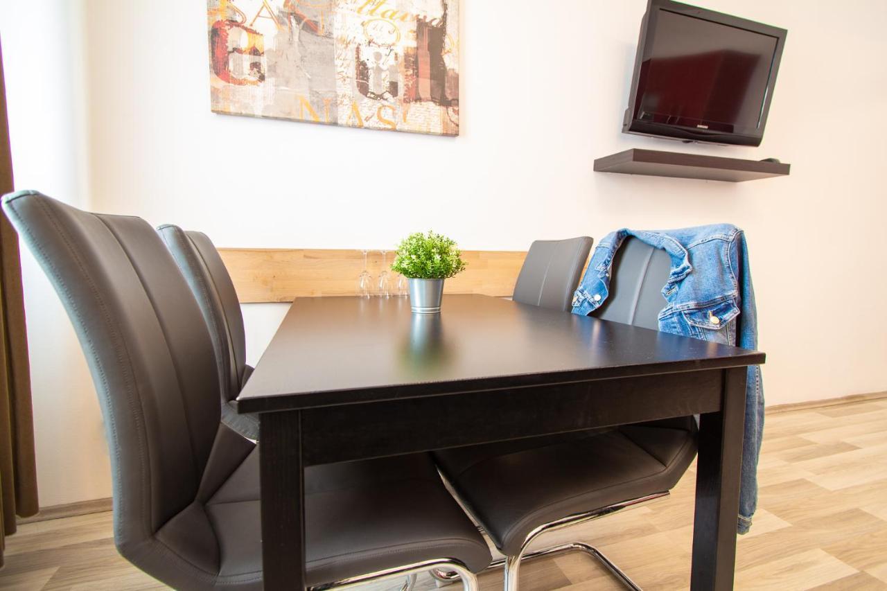 Apartment Mandlgasse I Contactless Check-In Wien Exteriör bild