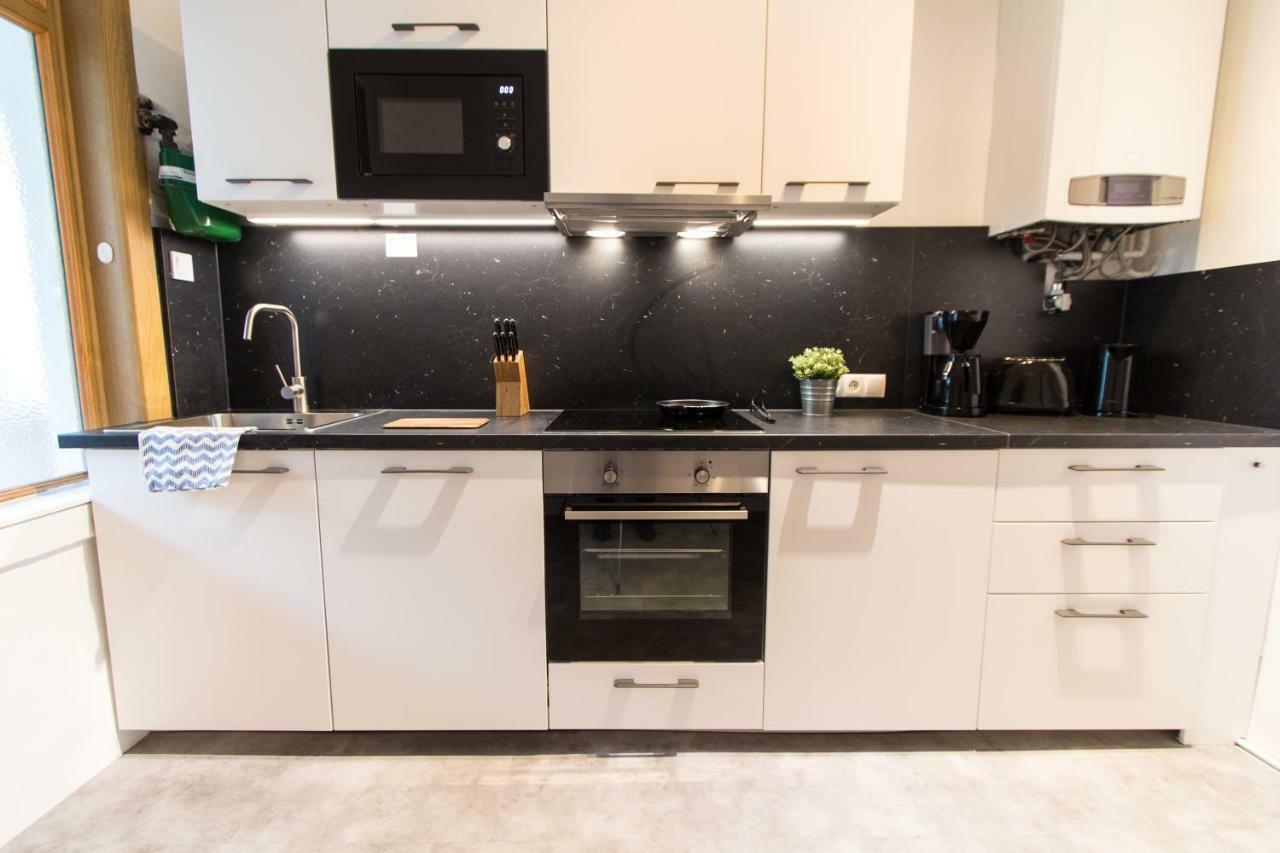 Apartment Mandlgasse I Contactless Check-In Wien Exteriör bild