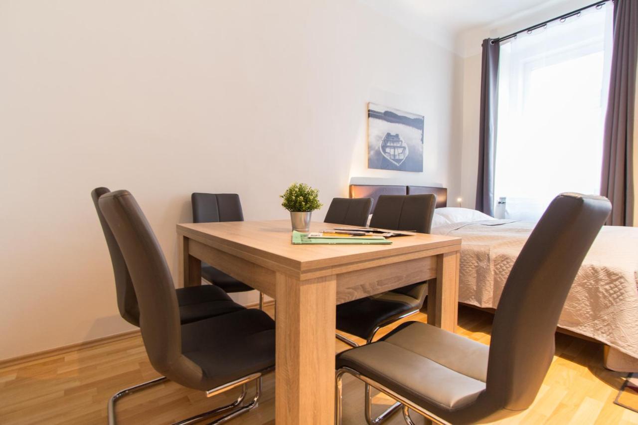 Apartment Mandlgasse I Contactless Check-In Wien Exteriör bild